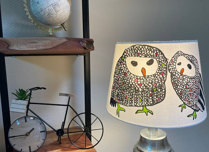 Ontspan in de luxe hot tub bij Huisje in Bennekom, een vakantiehuis op de Veluwe in Gelderland, omgeven door natuurlijke schoonheid.