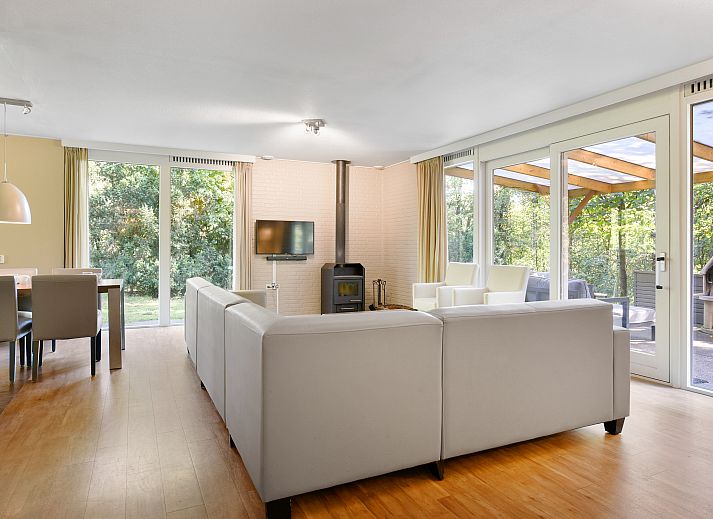 Verblijf 3260104 - Bungalow Veluwe - Coldenhove | 10-persoons bungalow | 10EL