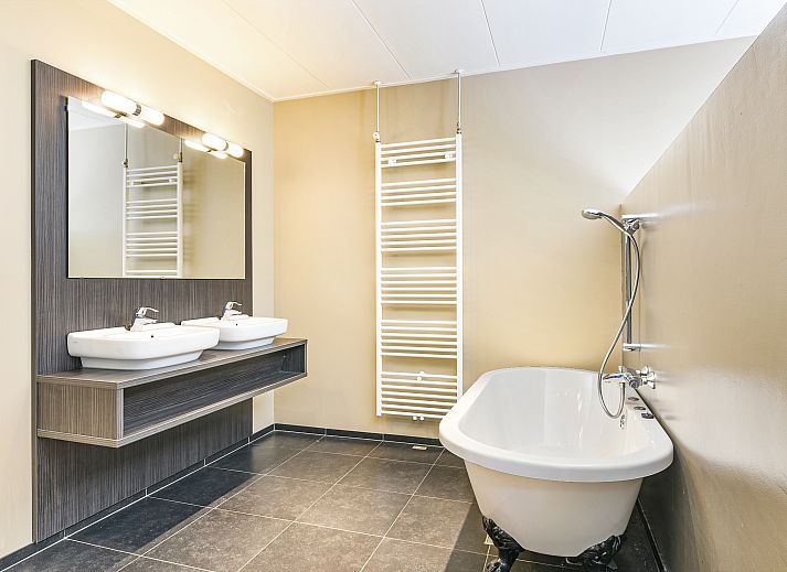 Verblijf 3260104 - Bungalow Veluwe - Coldenhove | 10-persoons bungalow | 10EL