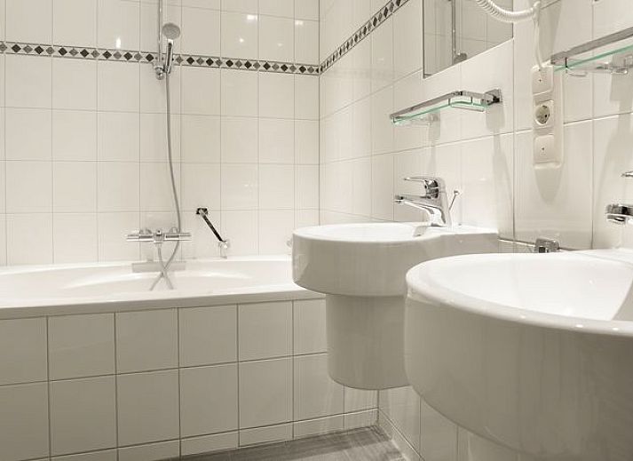 Guest house 326052 - Bungalow Veluwe - Coldenhove | 6-persoons bungalow - Breed toegankelijk | 6LT1