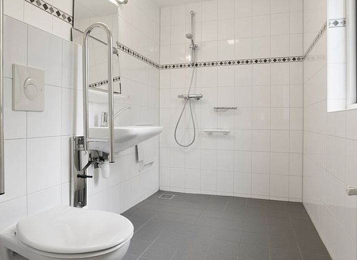Guest house 326052 - Bungalow Veluwe - Coldenhove | 6-persoons bungalow - Breed toegankelijk | 6LT1