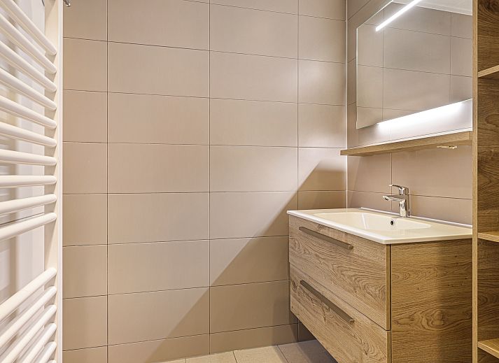 Stilvoller Essbereich im Bungalow Rabbit Hill in Veluwe, Gelderland.