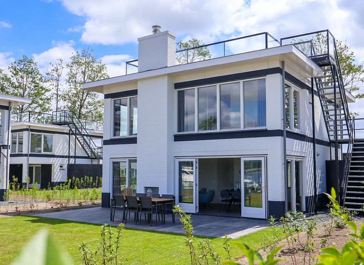Verblijf 326577 • Vakantiewoning Veluwe • Vakantiehuis Villa Meerzicht 8 