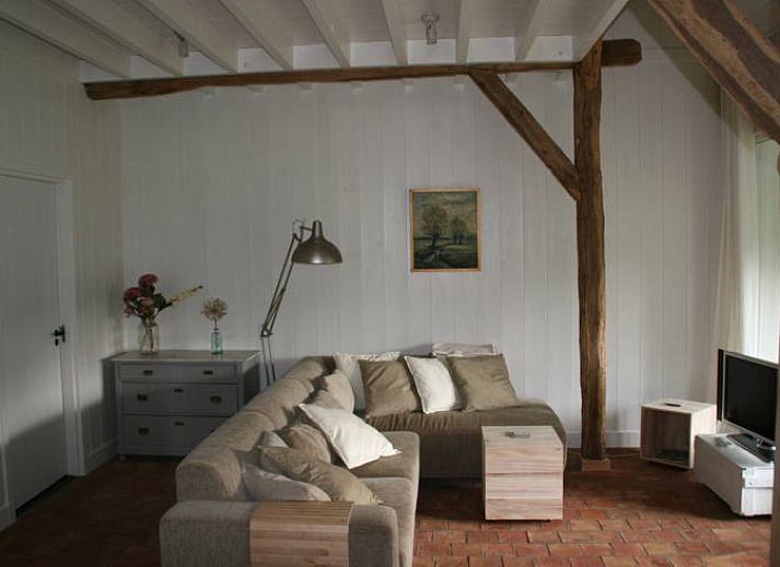 Ferienhaus in Hierden, Veluwe-Ferienhaus mit charmanter Backsteinfassade und Terrasse in Gelderland.