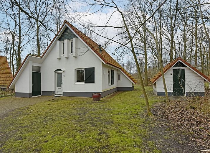 Verblijf 341307 • Bungalow Noordwest Groningen • Natuurdorp Suyderoogh | 4-persoons bungalow | 4C1 