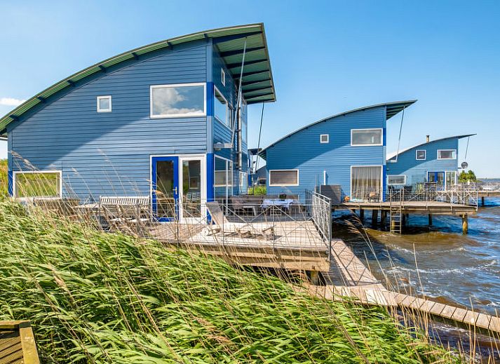 Guest house 341312 • Holiday property Noordwest Groningen • Vakantiehuis Rietwoning 16