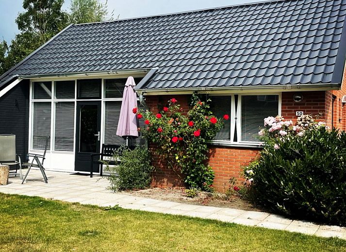 Verblijf 3413122 • Vakantiewoning Noordwest Groningen • Robbenoort 50 