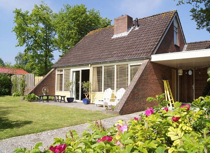 Guest house 341316 • Bungalow Noordwest Groningen • Natuurdorp Suyderoogh | 6-persoons bungalow | 6D2 