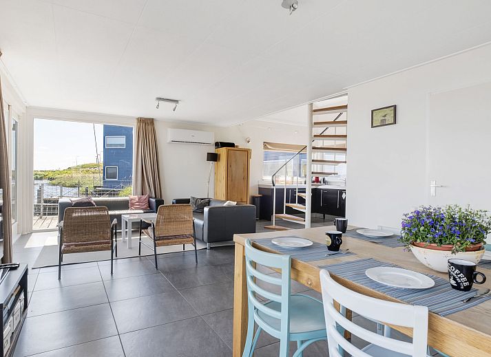 Guest house 341317 - Holiday property Noordwest Groningen - Vakantiehuis Rietwoning 17