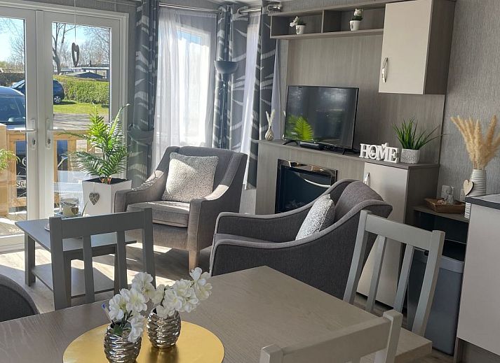 Guest house 341319 - Apartment Noordwest Groningen - Appartement Chalet in Strandnähe