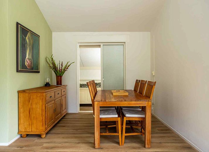 GR032 vakantiehuis in Lauwersoog met ruime tuin en terras in Noordwest Groningen.