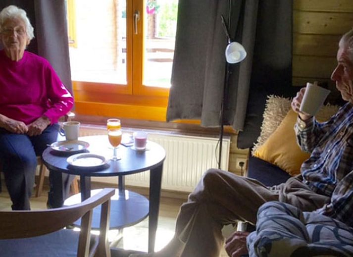 Modern kitchen in Cottage in Zoutkamp, ideal for cooking lovers in Groningen.