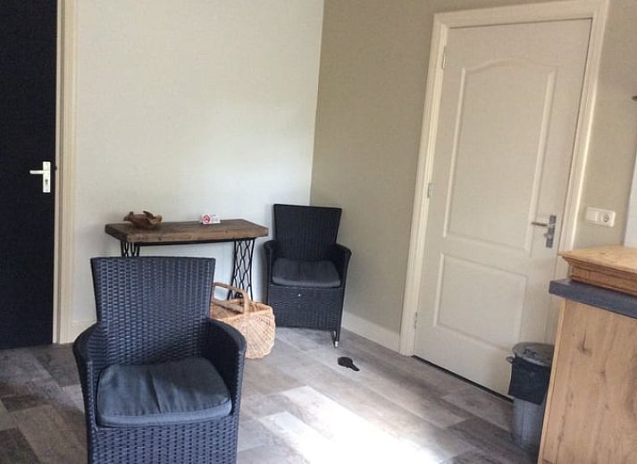 Cottage in Ter Apel, Ferienhaus im Suedosten von Groningen mit grossem Garten und Wintergarten, ideal fuer Naturliebhaber.