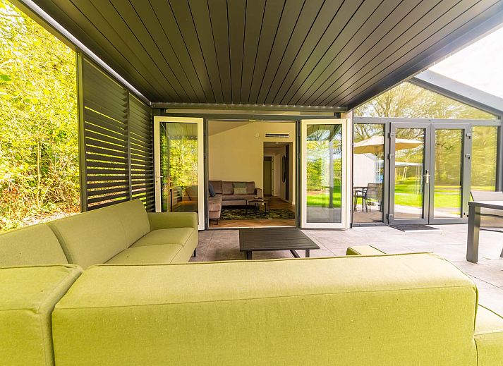 Vrijstaande woning in Sellingen, vakantiehuis met terras in Zuidoost Groningen omgeven door natuur.