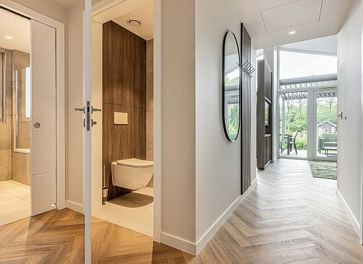 Overdekte veranda bij de Vrijstaande woning in Sellingen, vakantiehuis in Zuidoost Groningen.