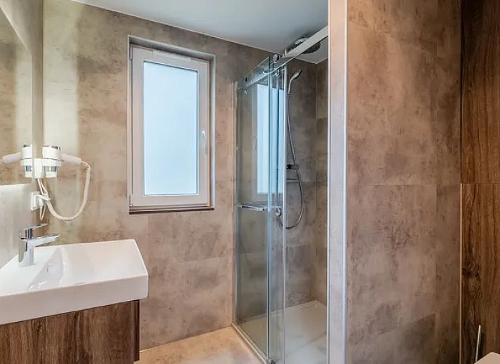 Verblijf 350622 - Bungalow Zuidoost Groningen - 4-persoons wellness bungalow | 4ELW