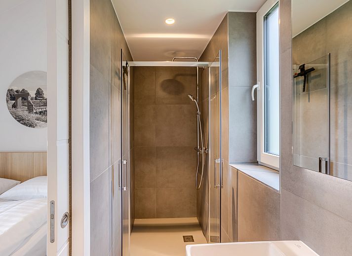 Moderne 4-persoons woning 4B2 met terras in Sellingen, Zuidoost Groningen, perfect voor een ontspannen vakantie.