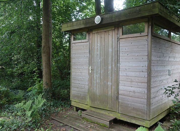 Vacation cottage in Midwolda surrounded by lush nature in southeastern Groningen.