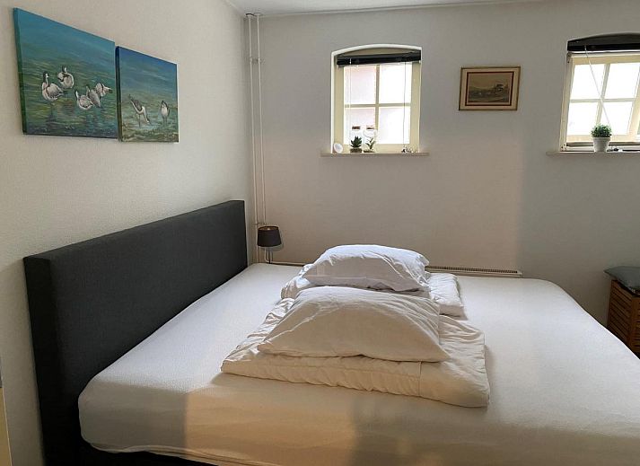 Gezellige woonkamer in Rutershoeske vakantiehuis Veendam, Groningen.