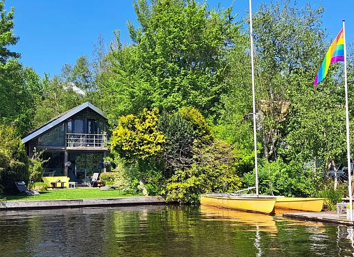 Guest house 360617 - Holiday property Zuidwest Groningen - Chalet aan het Paterswoldsemeer