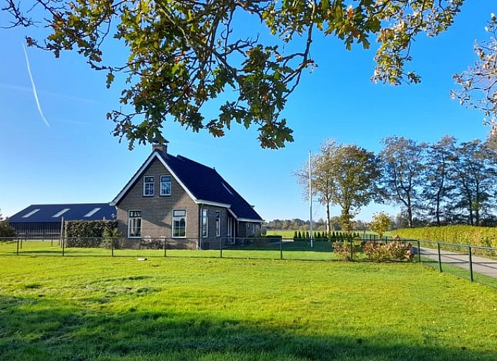 Huisje in Marum, een charmant vakantiehuis in Zuidwest Groningen omgeven door groene natuur.