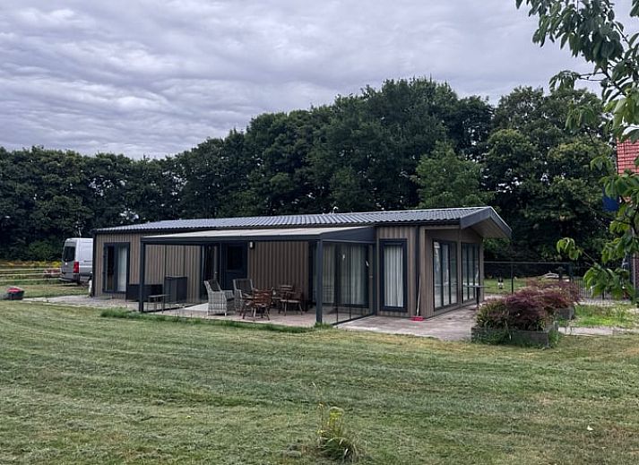 Ferienhaus in Weert, umgeben von gruener Natur in Mittellimburg, ideal fuer einen erholsamen Aufenthalt.