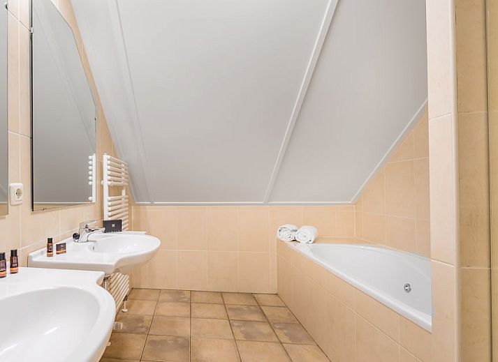 Guest house 370715 - Bungalow Midden Limburg - FV14 Comfort