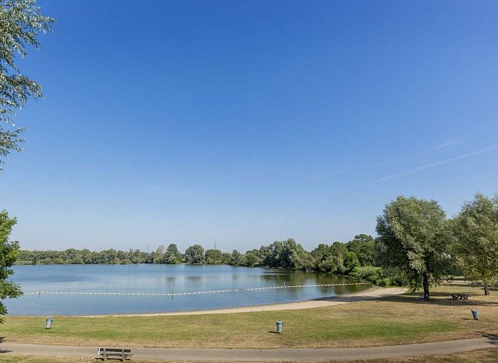 Verblijf 371420 - Appartement Midden Limburg - Appartement Maasterp - Woonboot 1