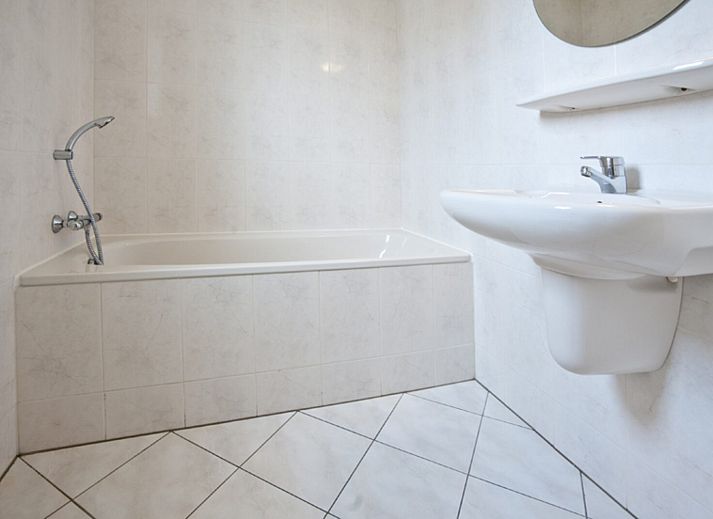 Moderne Kueche in Boswoning | 2-6 Pers, Ferienhaus in Heel, Limburg.