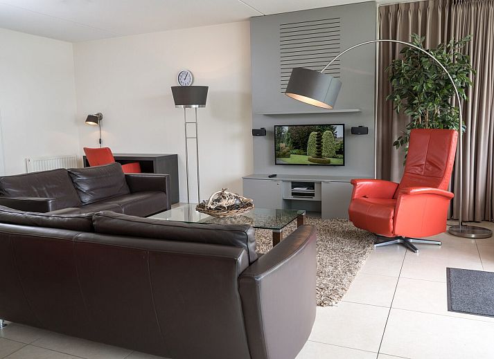 Verblijf 372214 • Vakantiewoning Midden Limburg • VIP Waterzicht | 2-4 Pers