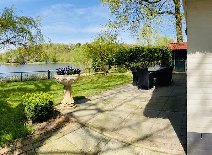 Seeblick im Cottage in Heel, Ferienhaus in Zentral-Limburg, Limburg.