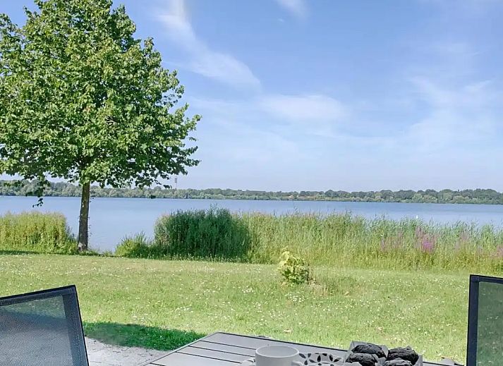 Guest house 372241 - Holiday property Midden Limburg - Waterwoning | 2-6 persoons