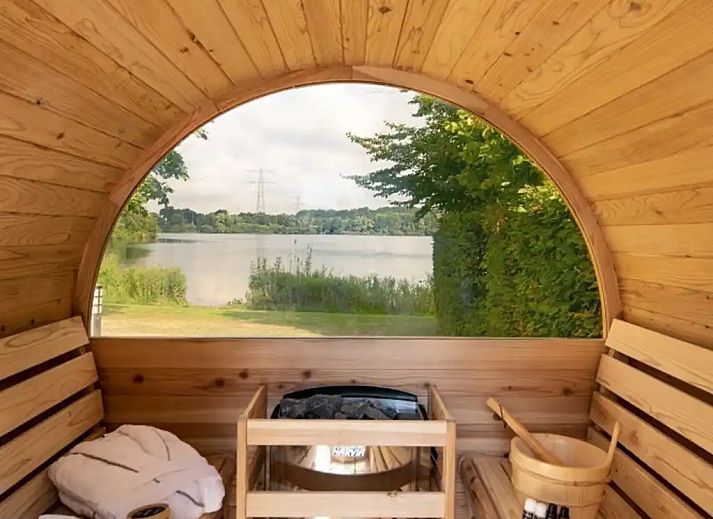 Guest house 372243 - Holiday property Midden Limburg - VIP Waterzicht | 2-4 personen