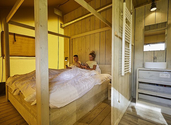 Guest house 372415 - Tent house Midden Limburg - Glamping Tent Comfort