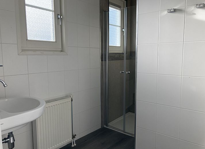 Guest house 373106 - Chalet Midden Limburg - Chalet in Susteren