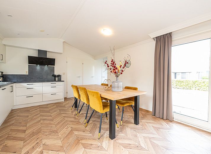 Verblijf 373198 - Chalet Midden Limburg - Chalet in Susteren