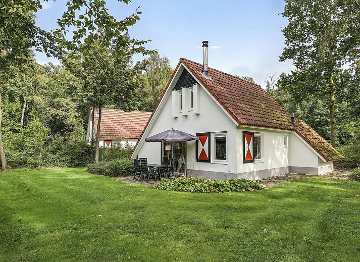 Guest house 373227 • Bungalow Midden Limburg • Landgoed Aerwinkel | 4-persoons bungalow | 4C2 
