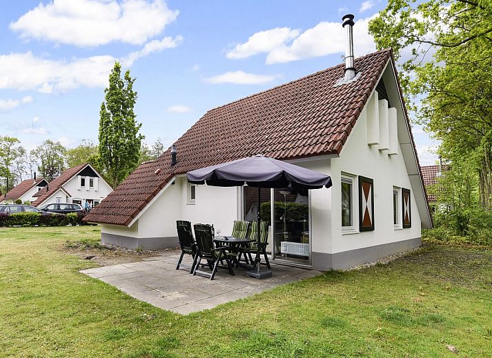 Guest house 373232 • Bungalow Midden Limburg • Landgoed Aerwinkel | 6-persoons bungalow | 6C4 