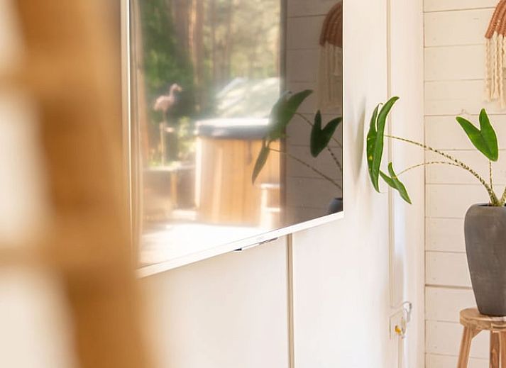 Rustic Access Cottage in Meijel, surrounded by lush nature in Limburg.