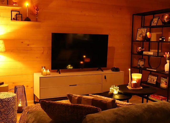 Guest house 374133 - Holiday property Midden Limburg - Luxe houten boshuisje met werkkamer