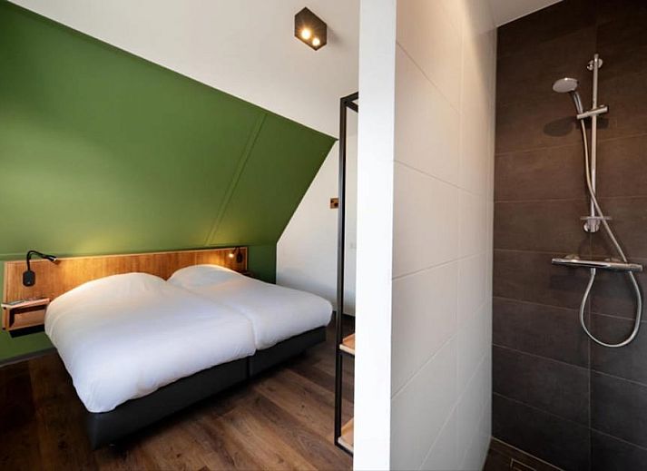 Premium Outdoor 8 vakantiehuis in Thorn, Limburg, omringd door natuur, ideaal voor ontspanning en familie-uitjes.