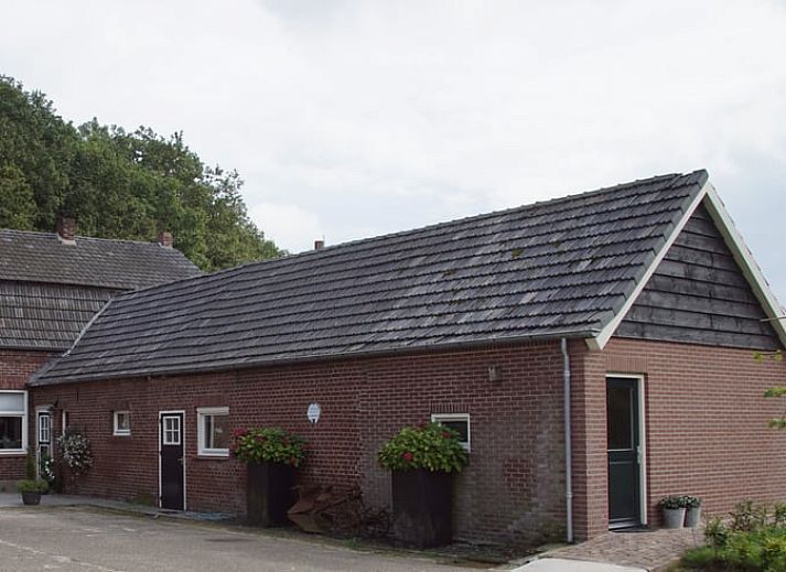 Guest house 380702 - Bed and Breakfast Noord Limburg - Huisje in Wellerlooi