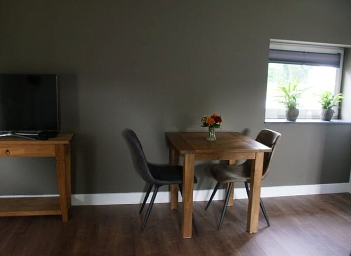 Guest house 380702 - Bed and Breakfast Noord Limburg - Huisje in Wellerlooi