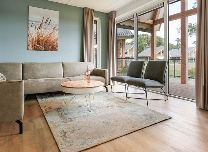 Guest house 380812 - Bungalow Noord Limburg - 6-persoons watervilla | 6CE2