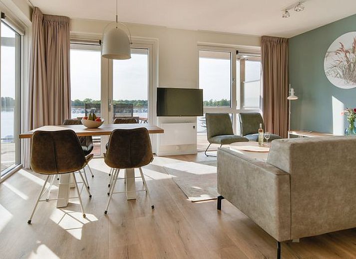 Unterkunft 380816 - Bungalow Noord Limburg - 4-persoons waterwoning | 4CA