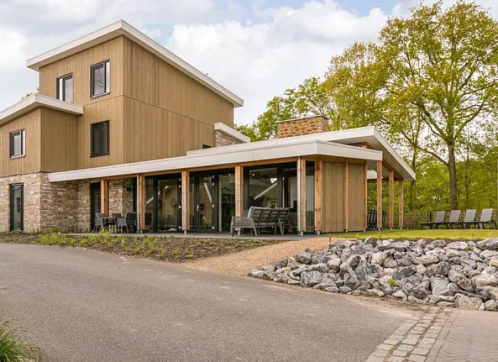Verblijf 380831 • Bungalow Noord Limburg • 20-persoonsvilla Culinair | 20ELF