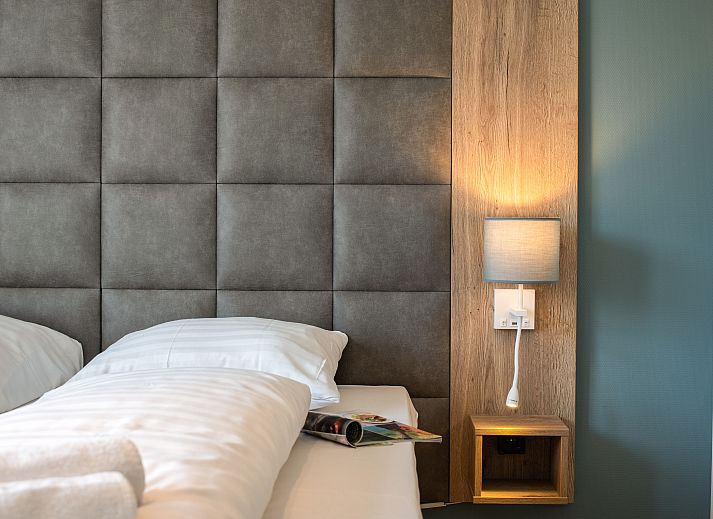 Verblijf 380858 - Bungalow Noord Limburg - 12-persoons watervilla | 12CE