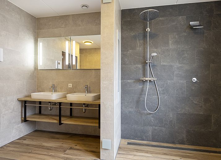 Unterkunft 380862 - Bungalow Noord Limburg - 12-persoons wellnessvilla | 12ELW