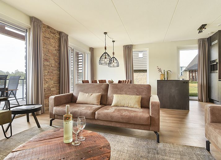 Unterkunft 380866 - Bungalow Noord Limburg - 8-persoons watervilla | 8CE