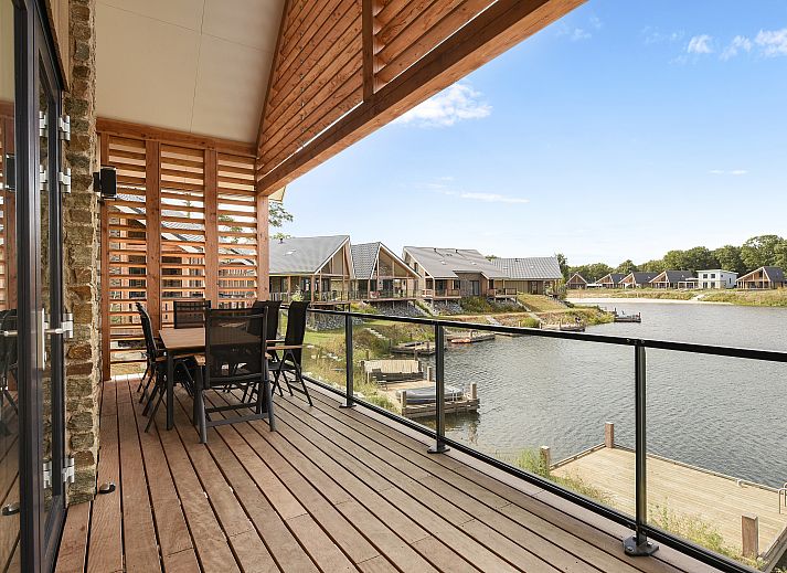 Unterkunft 380866 - Bungalow Noord Limburg - 8-persoons watervilla | 8CE
